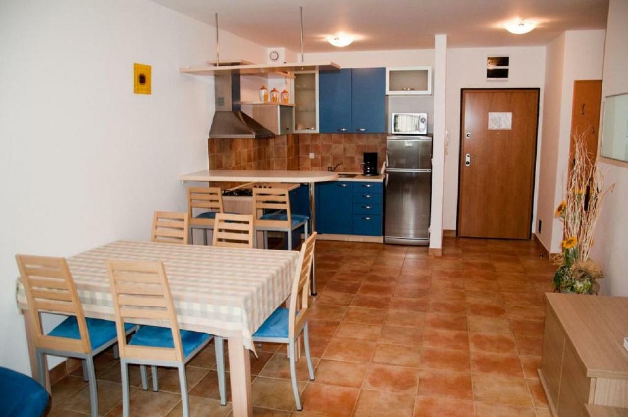 Roza Apartment Novigrad  Ngoại thất bức ảnh